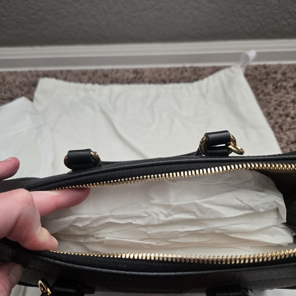 Gucci Ophidia Black Tote with Red and Green Stripes - Picture 10 of 16